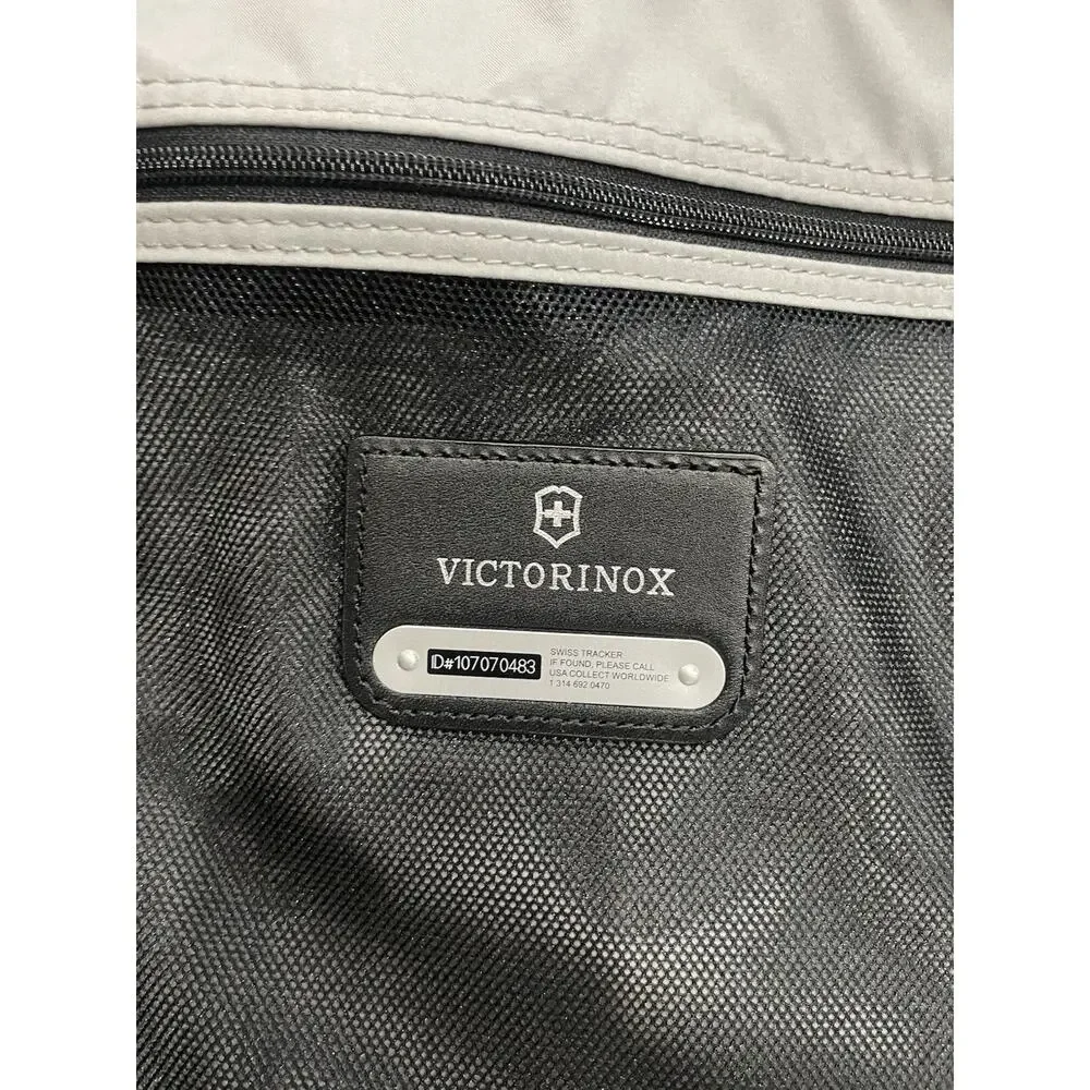 Victorinox Lexicon 20 Ultra Light Carry On Suitcase 2 Wheel Black Bag 32340201